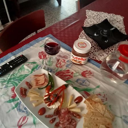 Mont'Isoro Hotel Оргозоло Екстериор снимка